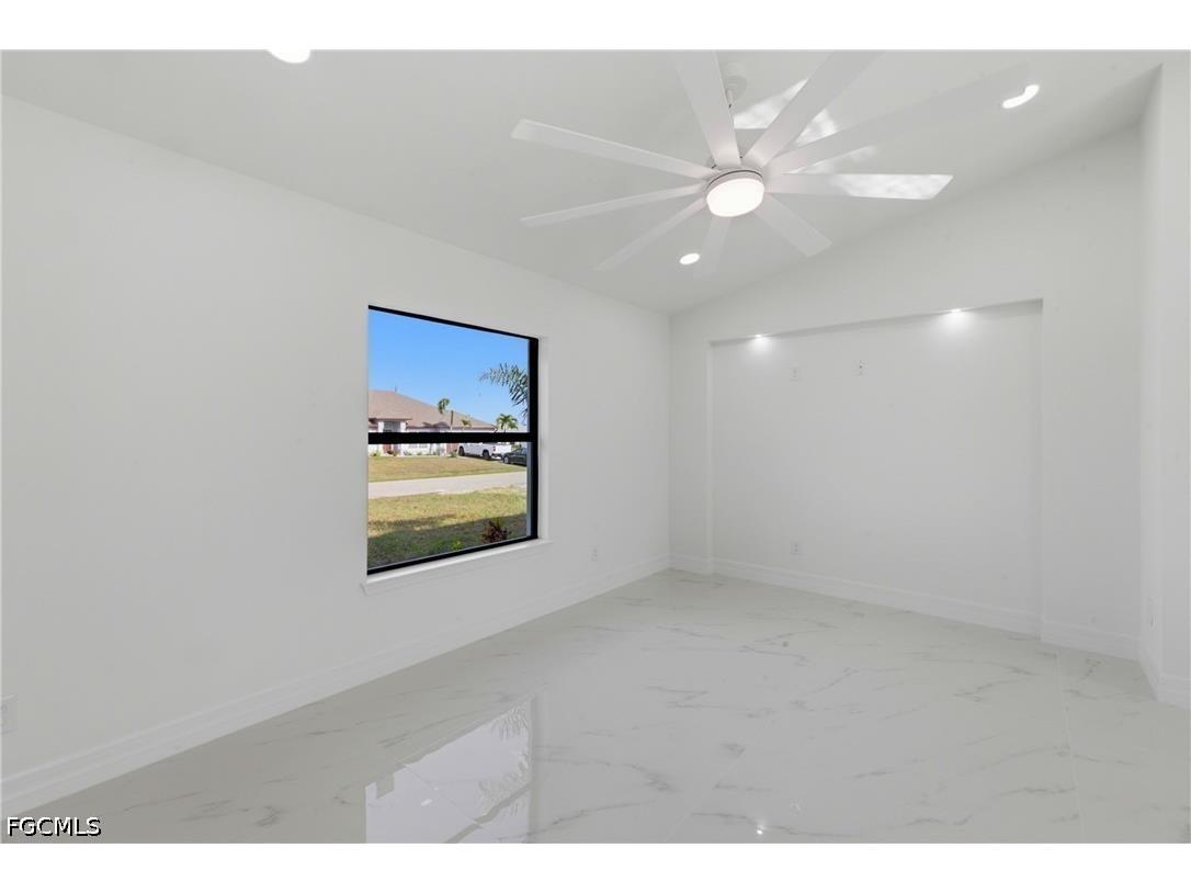 1906 NE 16th Place Cape Coral FL 33909 2026019979 image7
