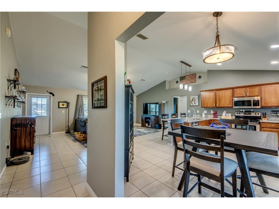 1906 NE 18th Avenue Cape Coral FL 33909 2025025068 image15