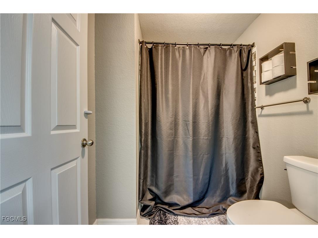 1906 NE 18th Avenue Cape Coral FL 33909 2025025068 image39