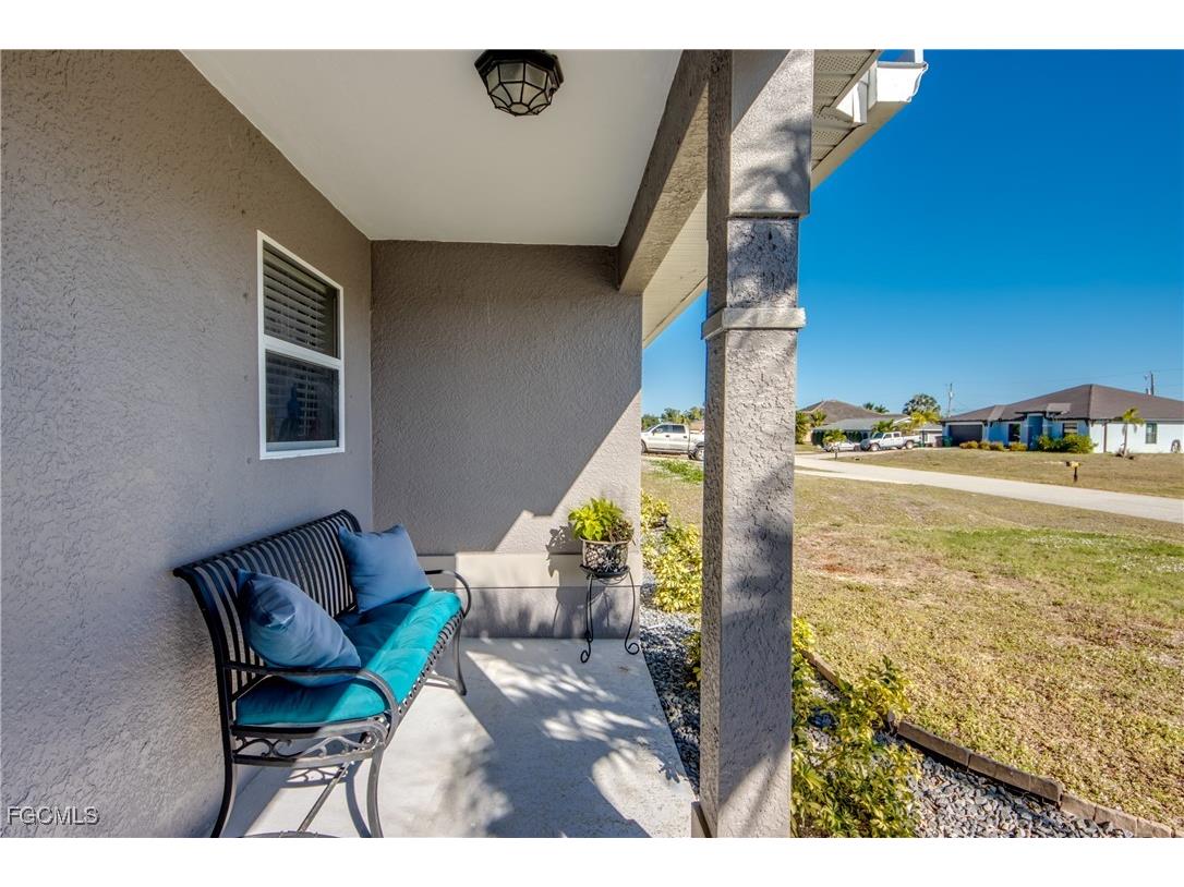 1906 NE 18th Avenue Cape Coral FL 33909 2025025068 image4