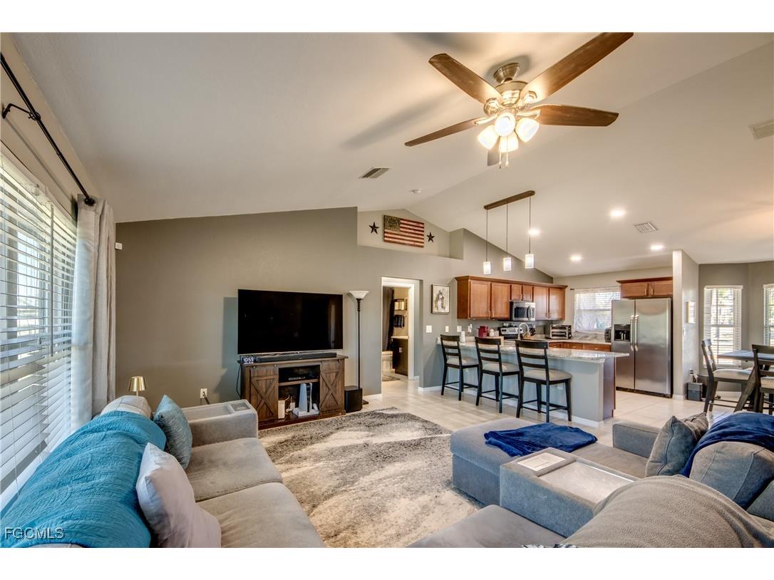 1906 NE 18th Avenue Cape Coral FL 33909 2025025068 image7