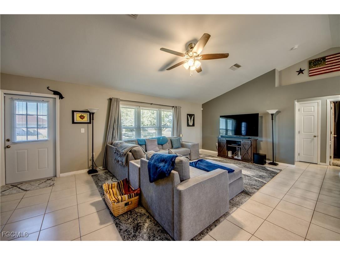 1906 NE 18th Avenue Cape Coral FL 33909 2025025068 image9