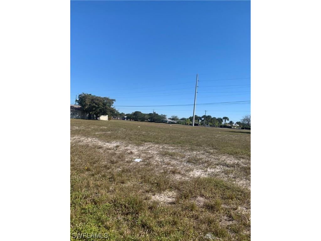 1906 NE 21st Street Cape Coral FL 33909 223048932 image1