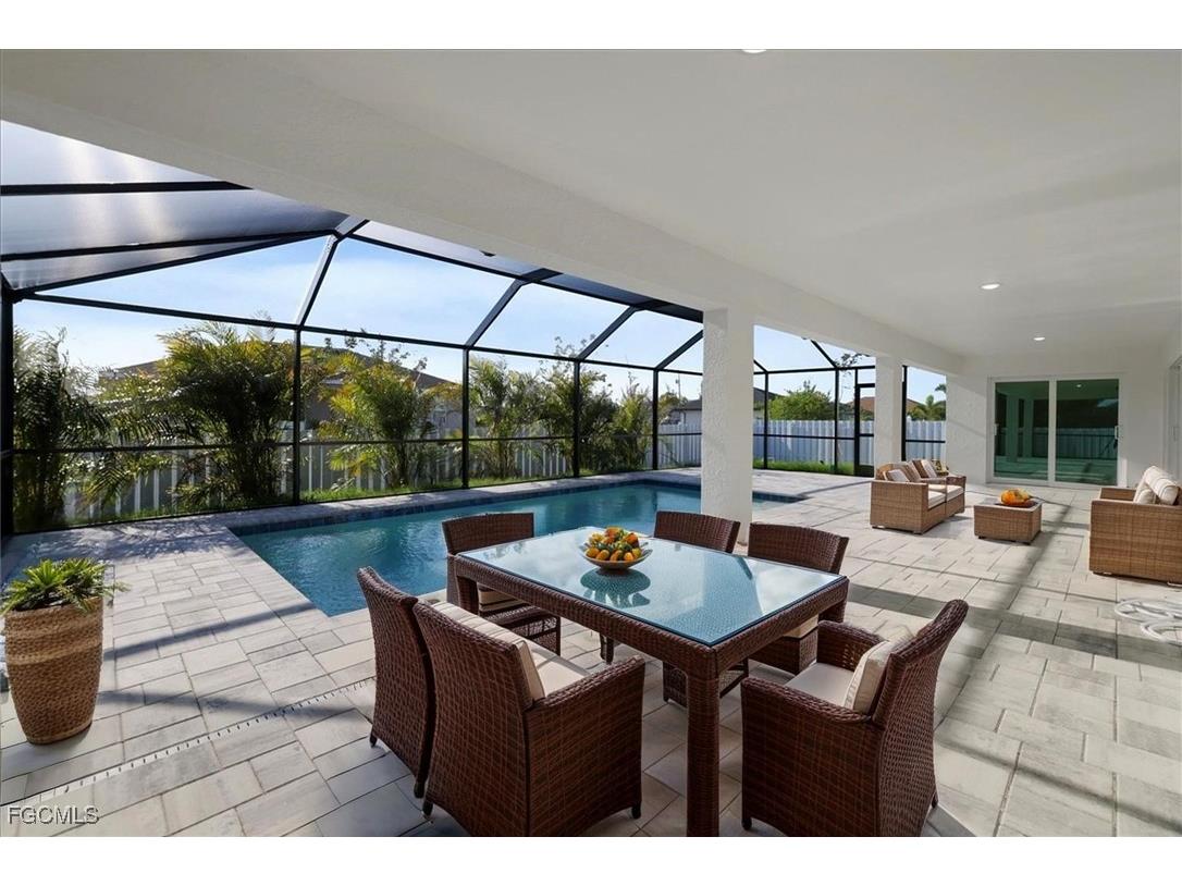 1906 NW 21st Place Cape Coral FL 33993 2025012901 image1