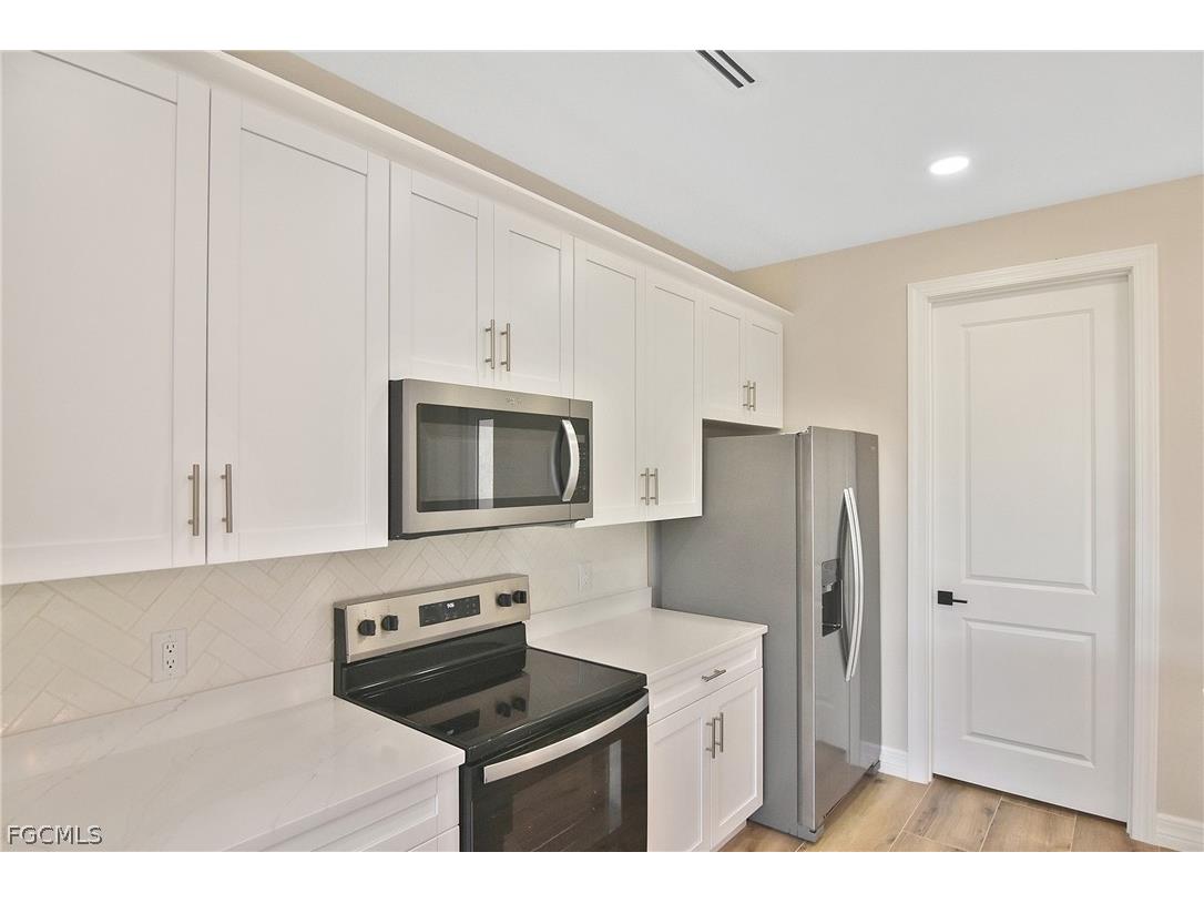 1906 NW 28th Avenue Cape Coral FL 33993 2026007574 image11