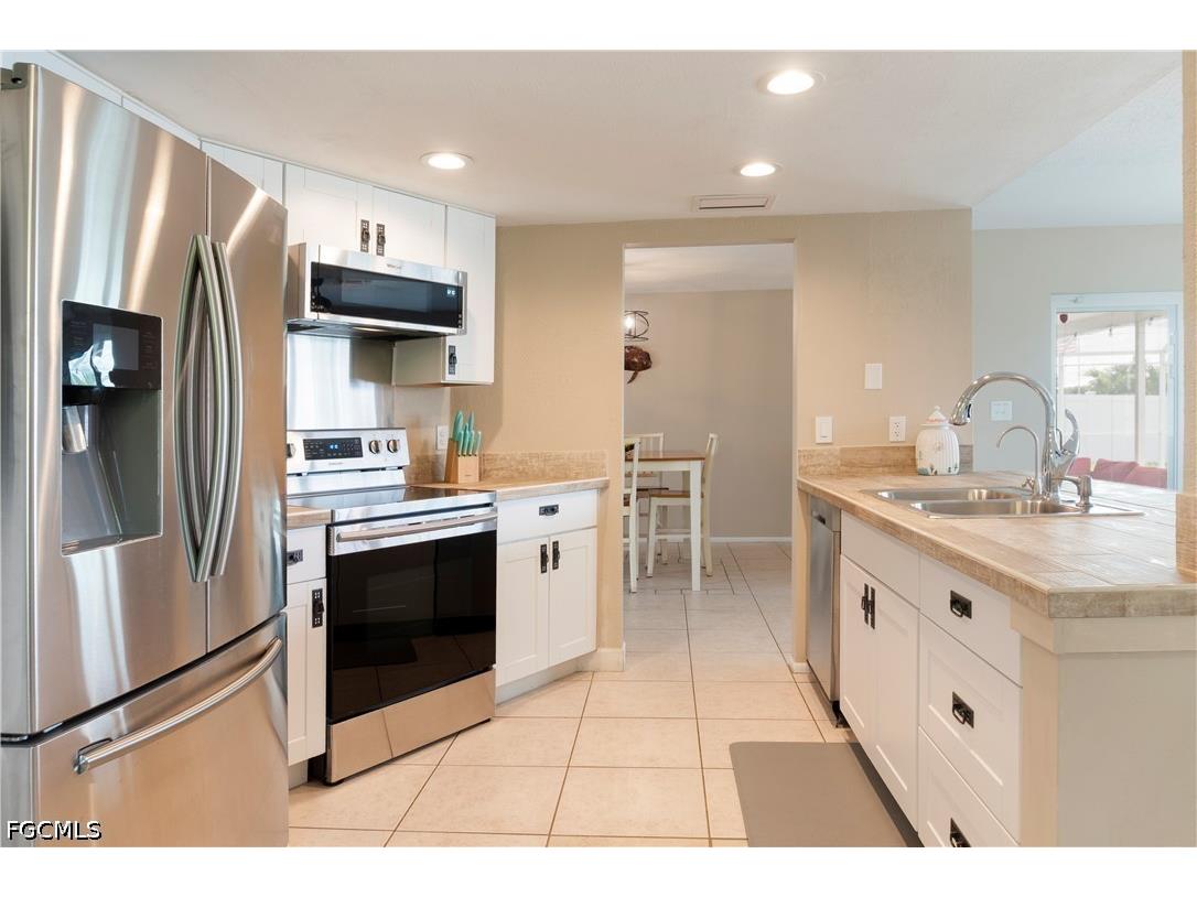 1906 SE 26th Street Cape Coral FL 33904 2026016357 image16