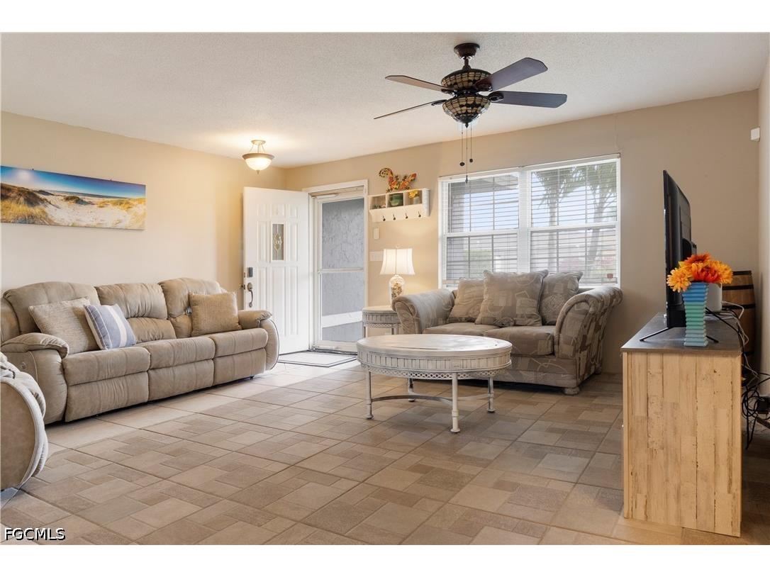 1906 SE 26th Street Cape Coral FL 33904 2026016357 image9