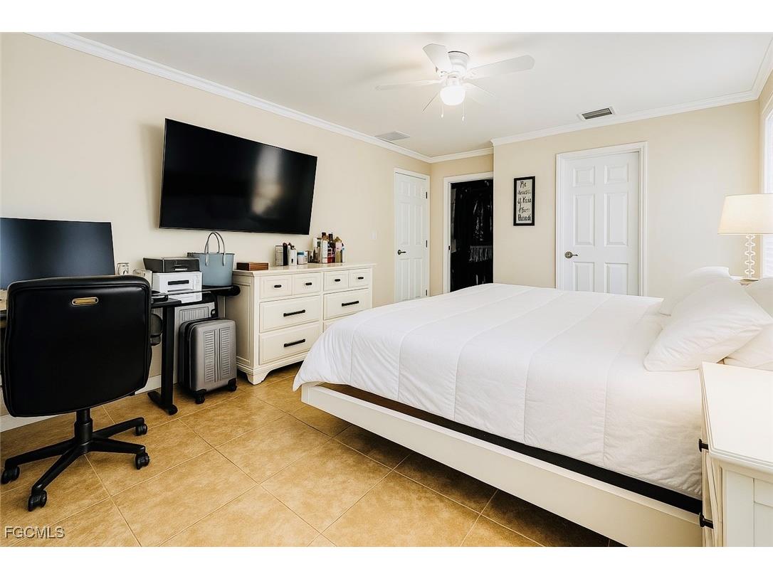 1906 SW 15th Place Cape Coral FL 33991 2025014524 image13