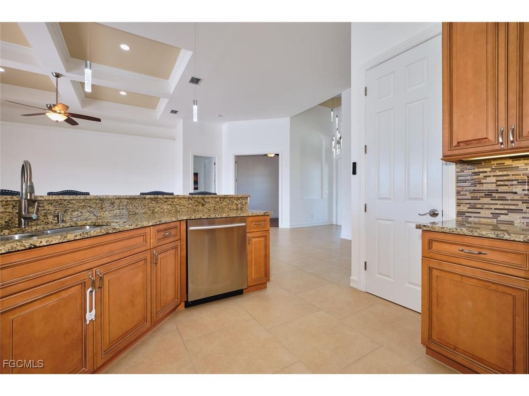 1906 SW 30th Terrace Cape Coral FL 33914 2025022131 image12