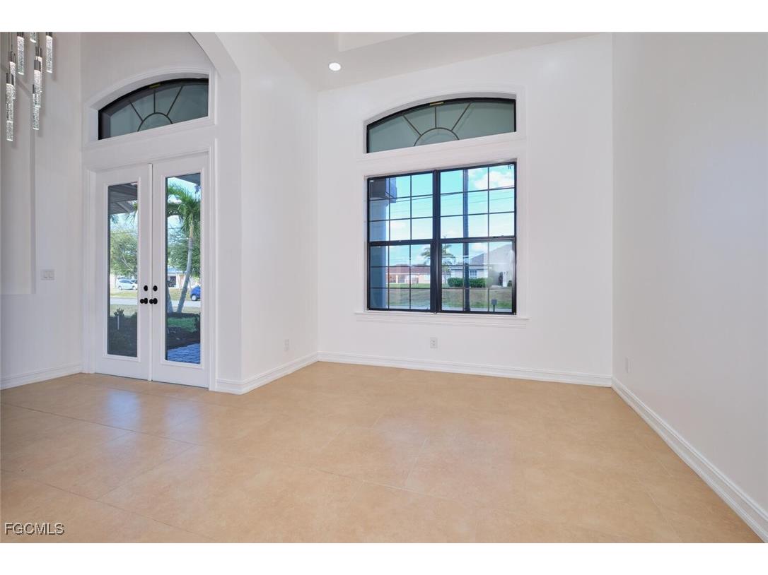 1906 SW 30th Terrace Cape Coral FL 33914 2025022131 image4