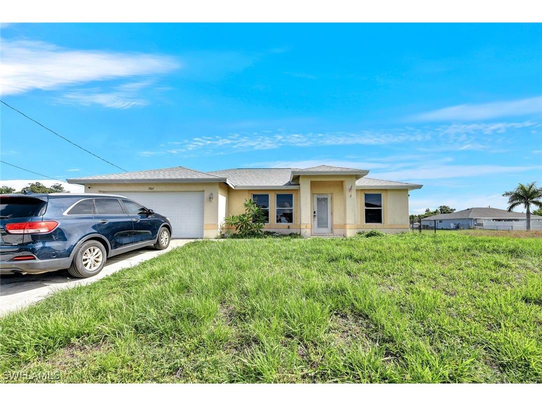 1907 NE 27th Terrace Cape Coral FL 33909 224041384 image1