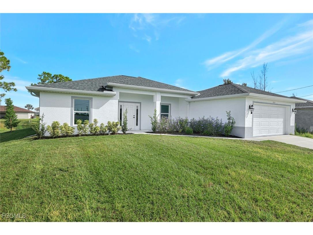 1907 NW 20th Terrace Cape Coral FL 33993 2025013603 image1