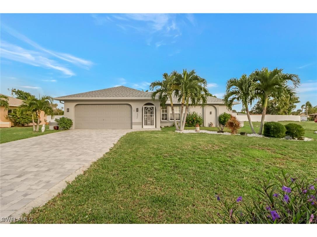 1907 SE 15th Avenue Cape Coral FL 33990 223088126 image1