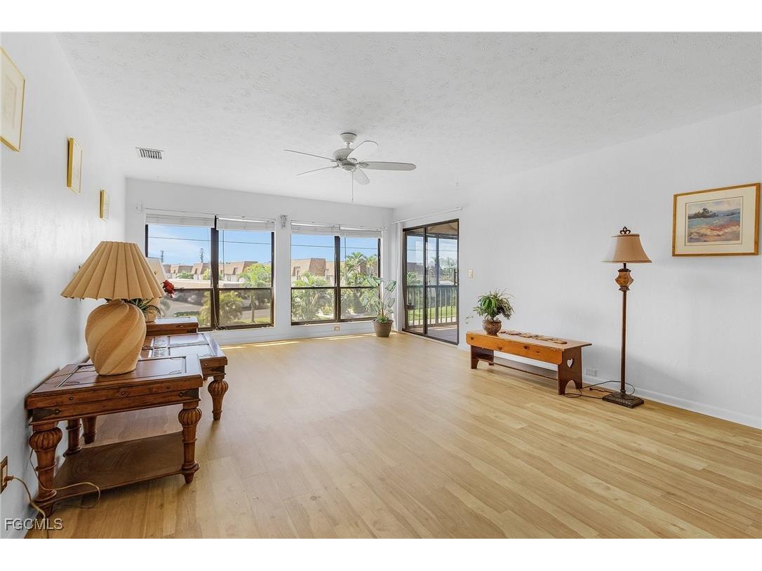 1907 SE 40th Terrace #102 Cape Coral FL 33904 2025011637 image14