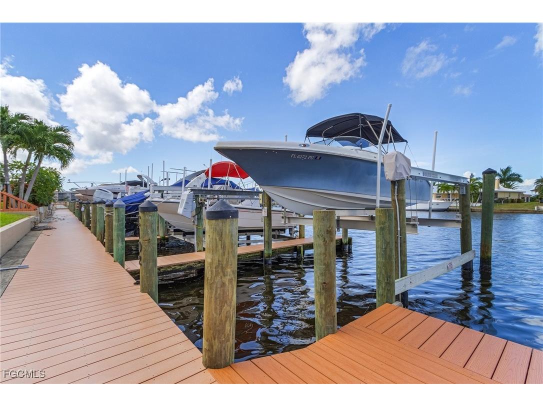 1907 SE 40th Terrace #102 Cape Coral FL 33904 2025011637 image32