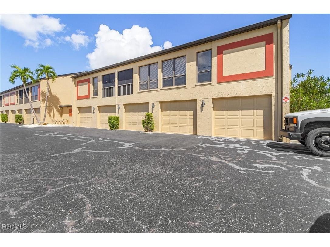 1907 SE 40th Terrace #102 Cape Coral FL 33904 2025011637 image6