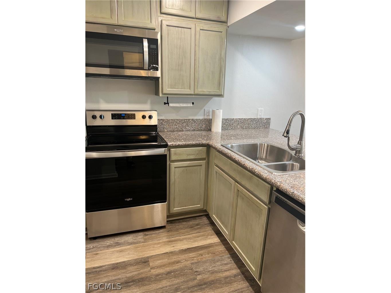 1908 SE 43rd Street #208 Cape Coral FL 33904 2026012913 image4