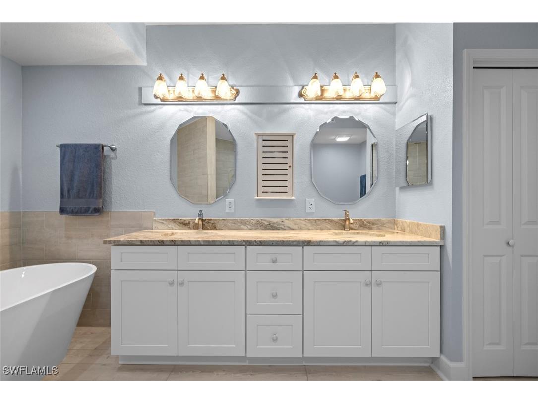 19081 Ridgepoint Drive #102 Estero FL 33928 225053205 image16