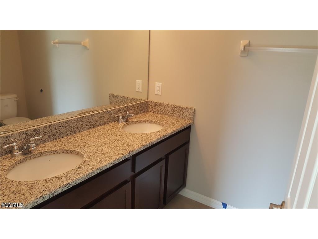 1907 Andalusia Boulevard Cape Coral FL 33909 2026022227 image4