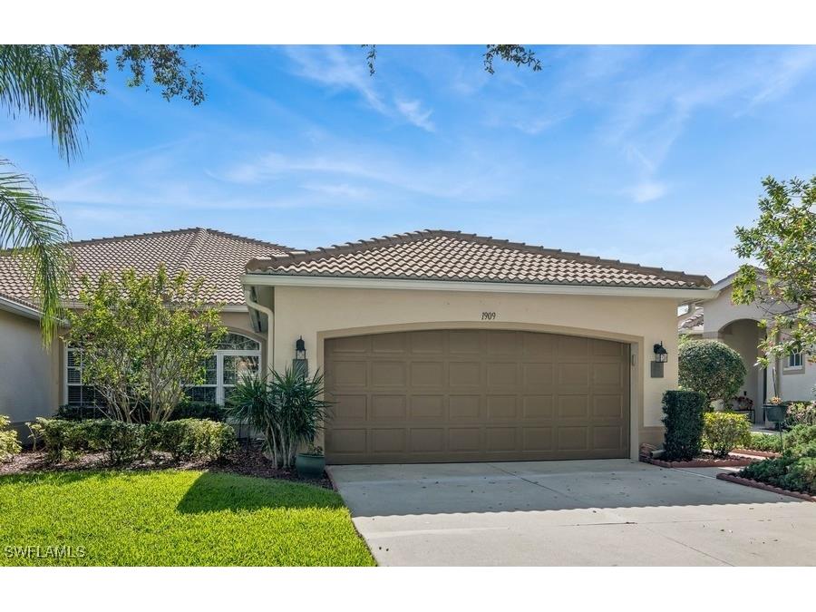 1909 Crestview Way #1909 Naples FL 34119 225009921 image1