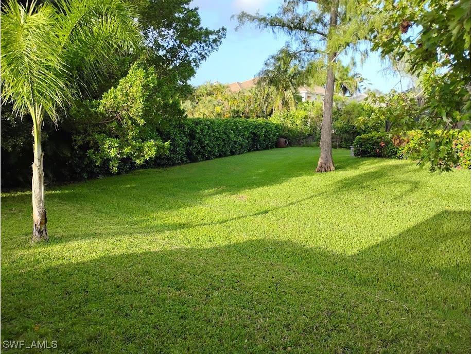 1909 Fairfax Circle Naples FL 34109 225071756 image6