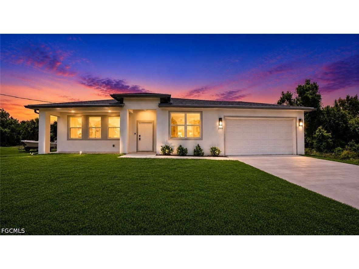 1909 Moore Avenue Lehigh Acres FL 33972 2026020048 image1