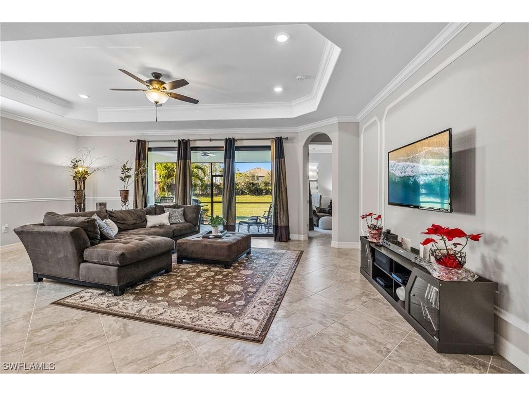 1909 Mustique Street Naples FL 34120 223071334 image1