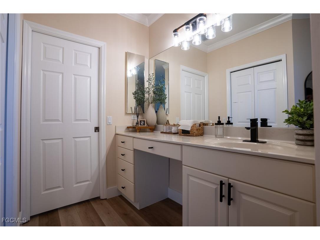 1909 NE 1st Place Cape Coral FL 33909 2025019551 image20