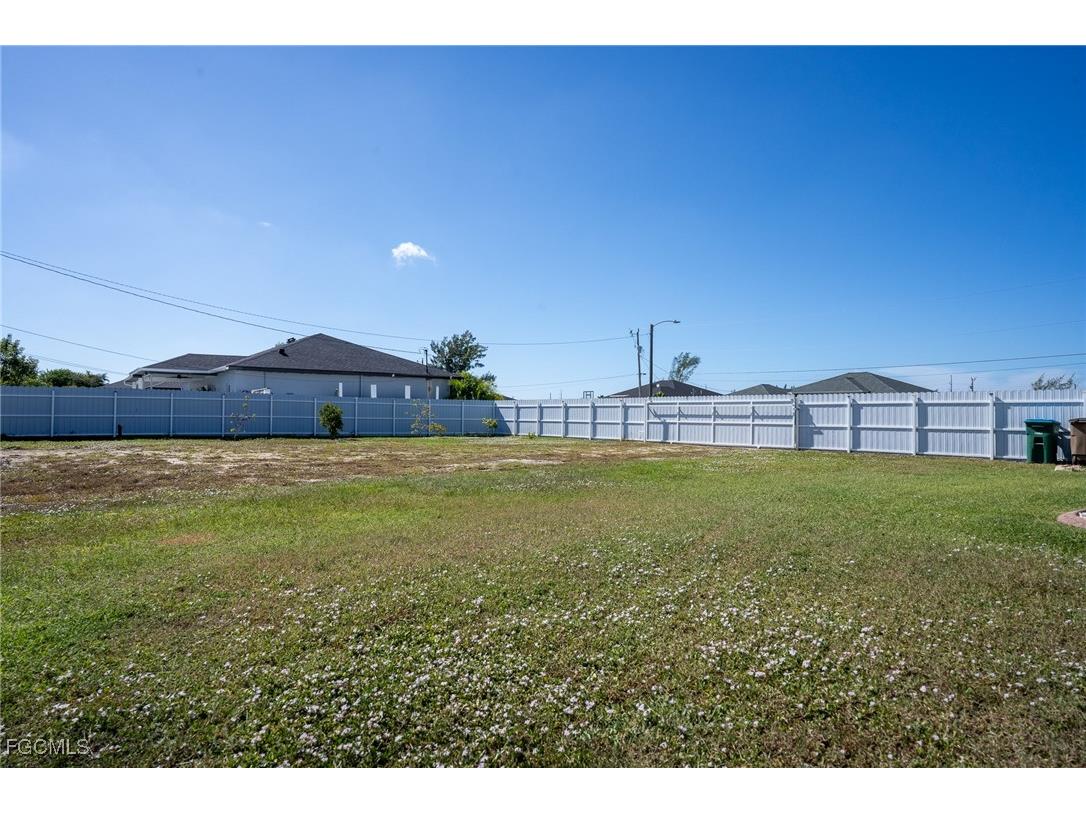 1909 NE 1st Place Cape Coral FL 33909 2025019551 image24