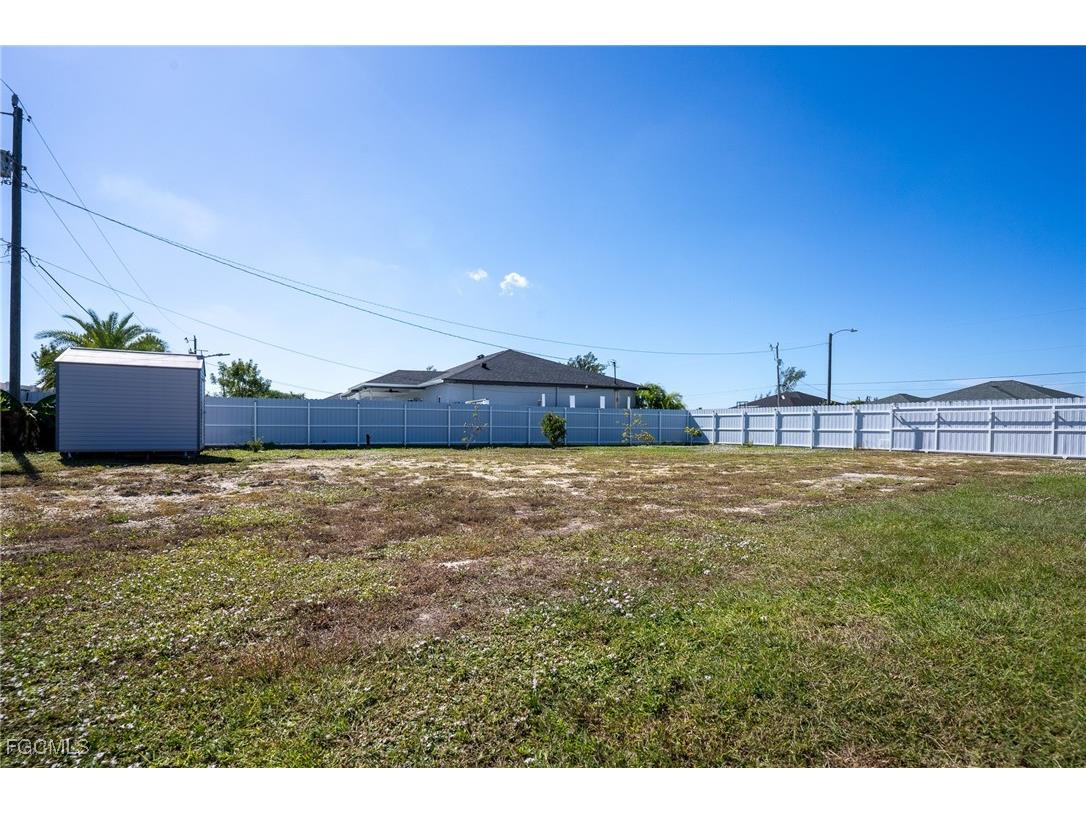 1909 NE 1st Place Cape Coral FL 33909 2025019551 image26