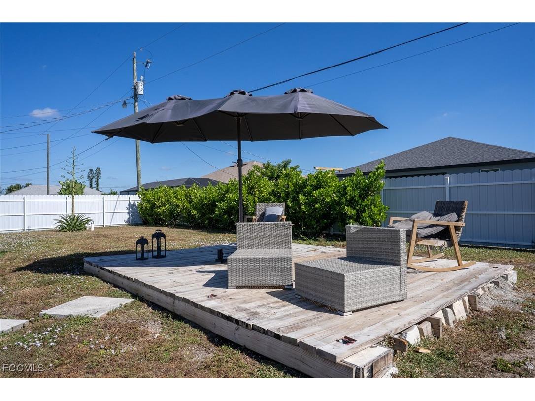 1909 NE 1st Place Cape Coral FL 33909 2025019551 image27