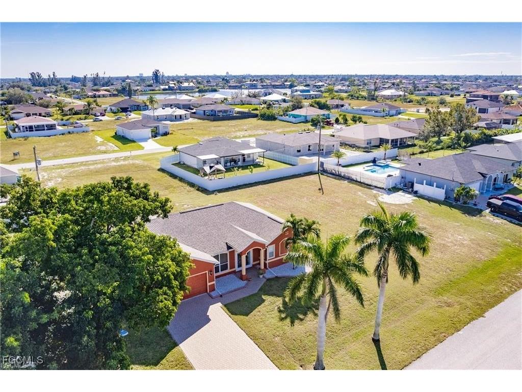 1909 NE 1st Place Cape Coral FL 33909 2025019551 image33