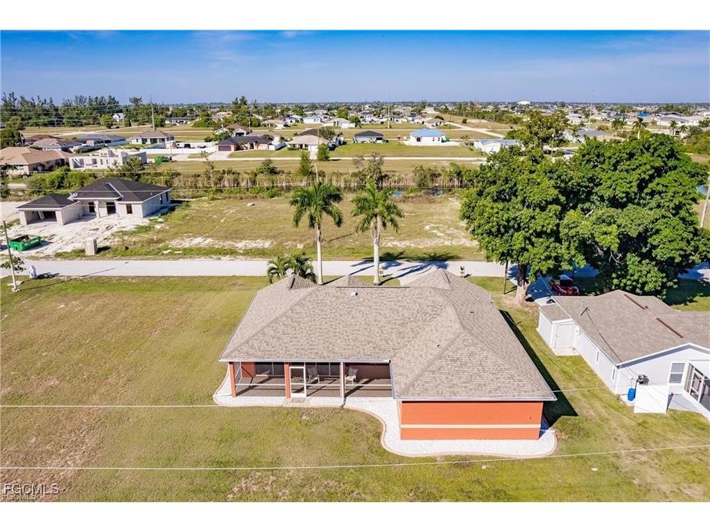 1909 NE 1st Place Cape Coral FL 33909 2025019551 image34