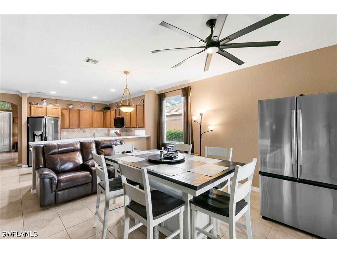 1909 Par Drive Naples FL 34120 226013910 image10