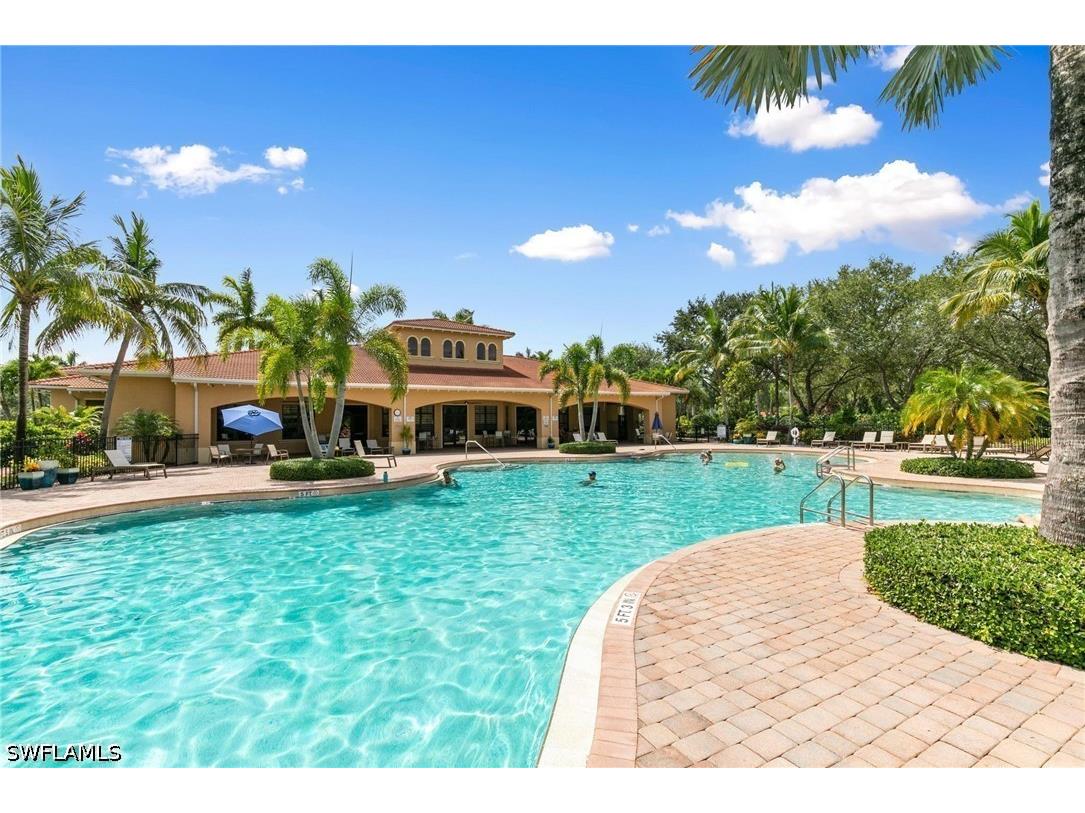 1909 Par Drive Naples FL 34120 226013910 image32