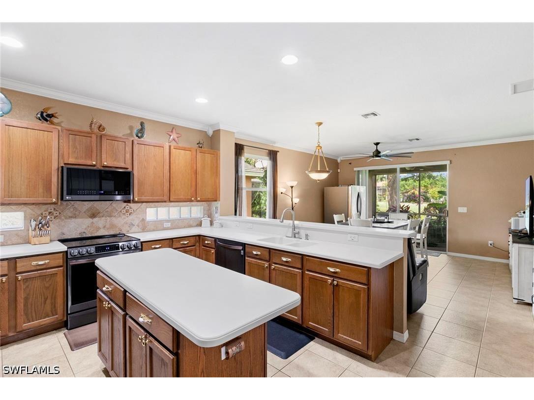 1909 Par Drive Naples FL 34120 226013910 image6