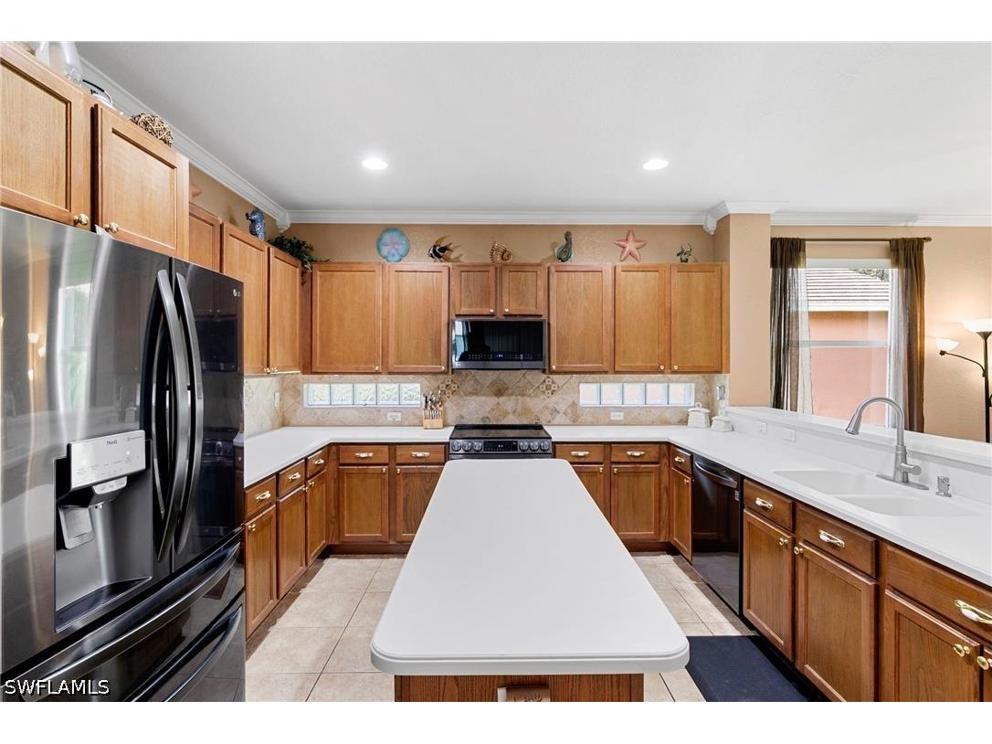 1909 Par Drive Naples FL 34120 226013910 image7
