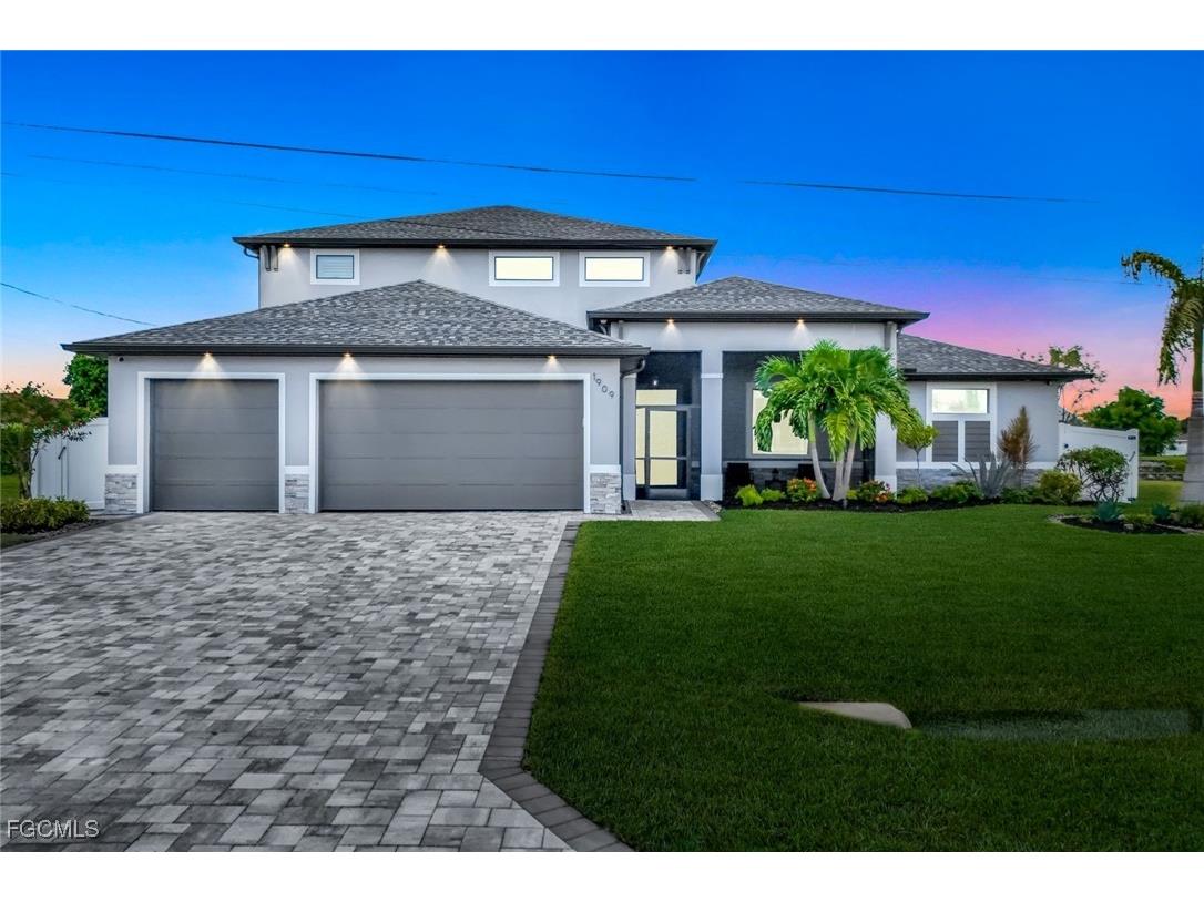 1909 SE 14th Street Cape Coral FL 33990 2025006575 image1