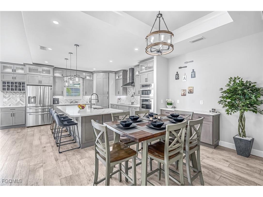 1909 SE 14th Street Cape Coral FL 33990 2025006575 image15