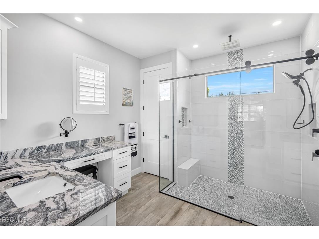 1909 SE 14th Street Cape Coral FL 33990 2025006575 image19