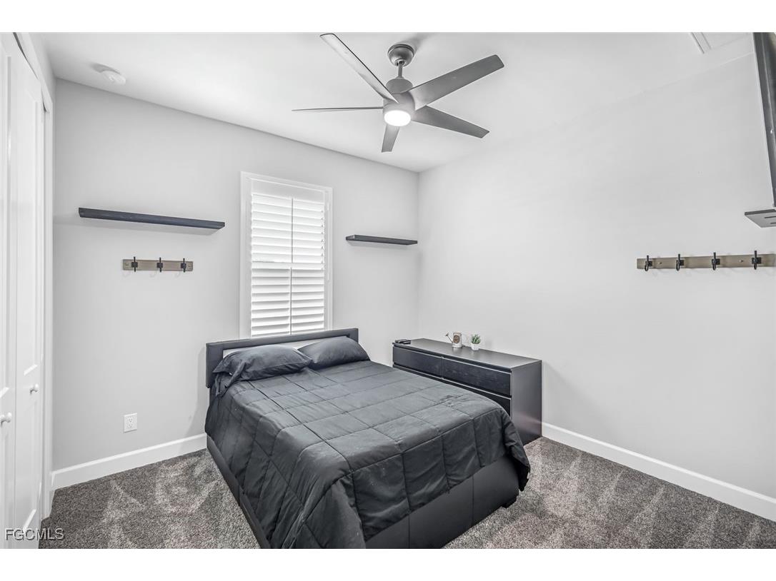 1909 SE 14th Street Cape Coral FL 33990 2025006575 image23