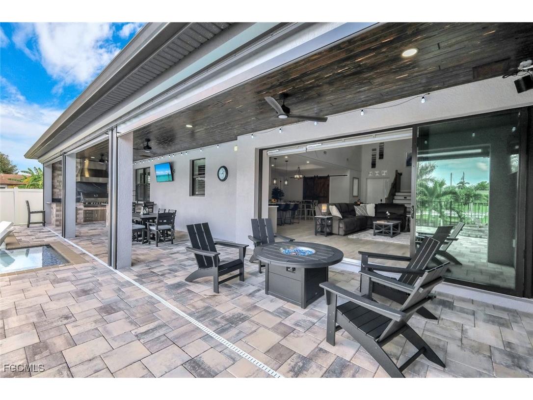 1909 SE 14th Street Cape Coral FL 33990 2025006575 image33