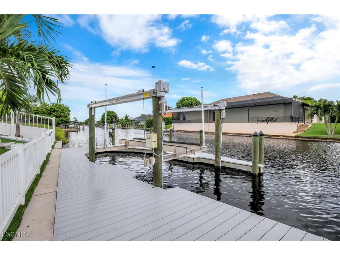 1909 SE 14th Street Cape Coral FL 33990 2025006575 image42