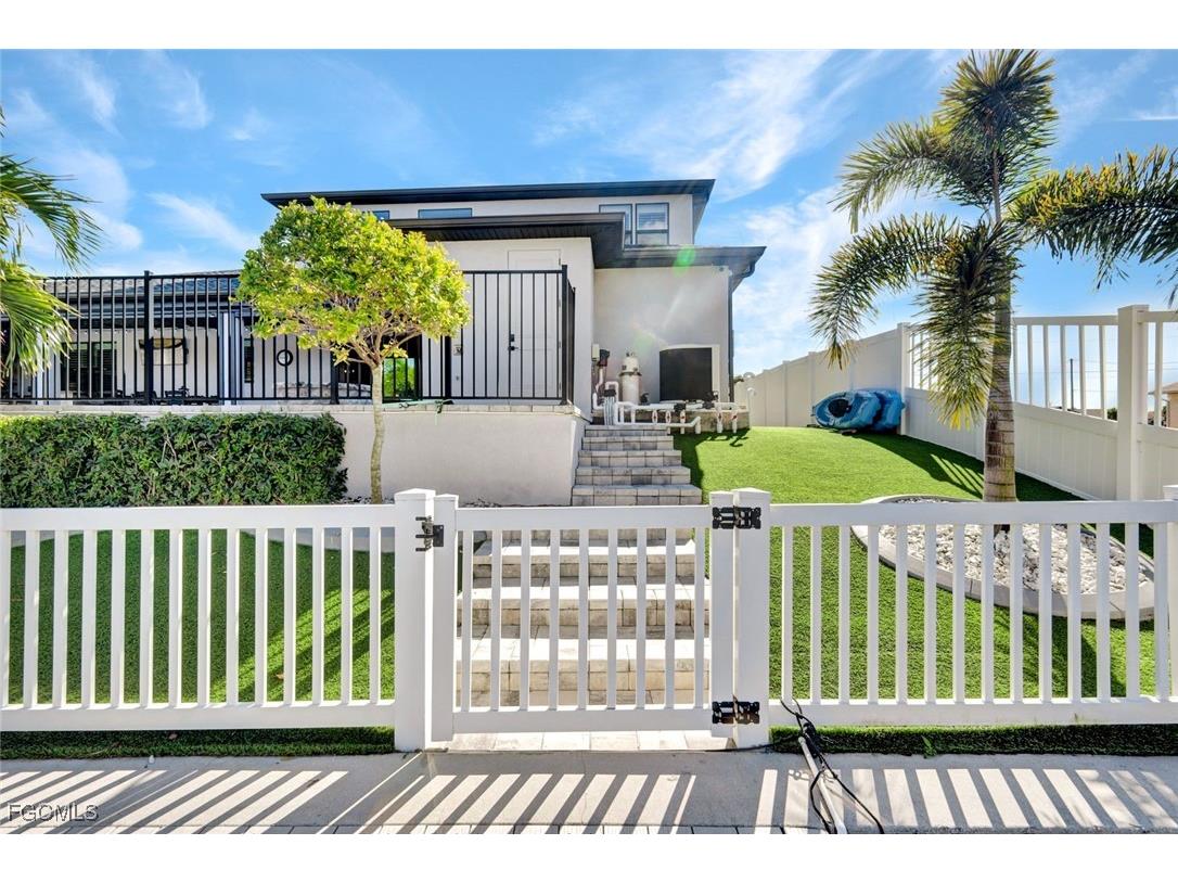 1909 SE 14th Street Cape Coral FL 33990 2026001208 image41