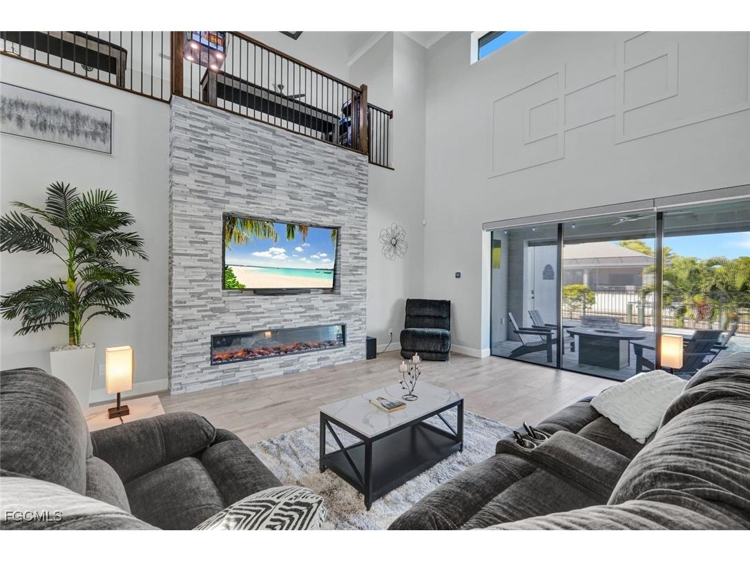 1909 SE 14th Street Cape Coral FL 33990 2026001208 image9