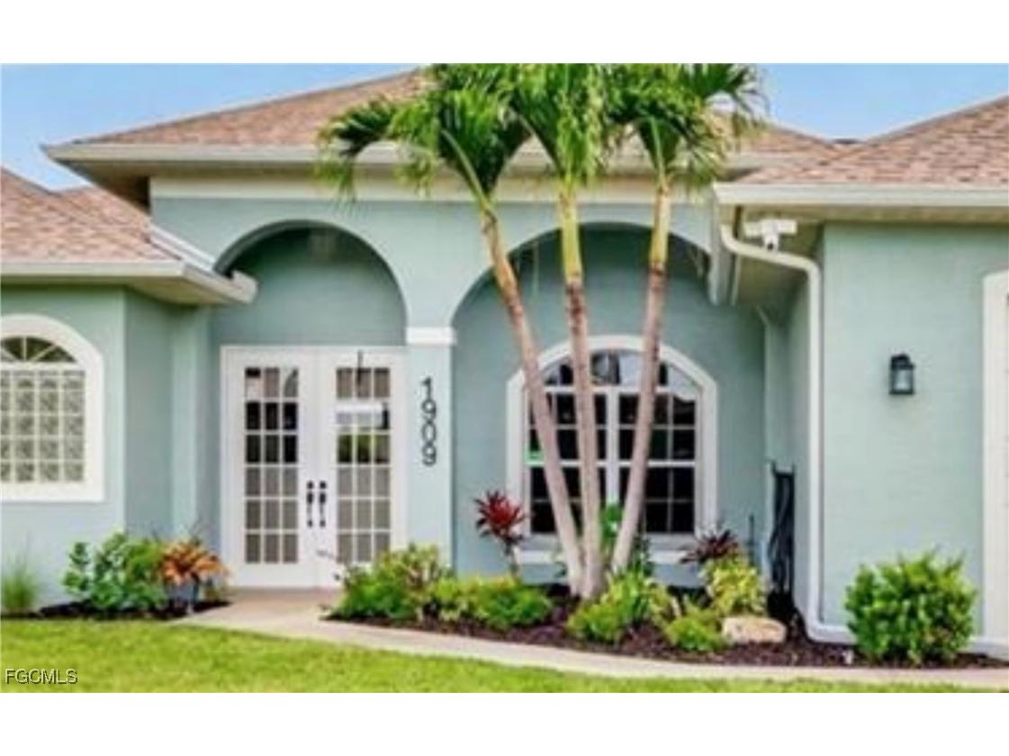 1909 SW 29th Terrace Cape Coral FL 33914 2025008881 image1