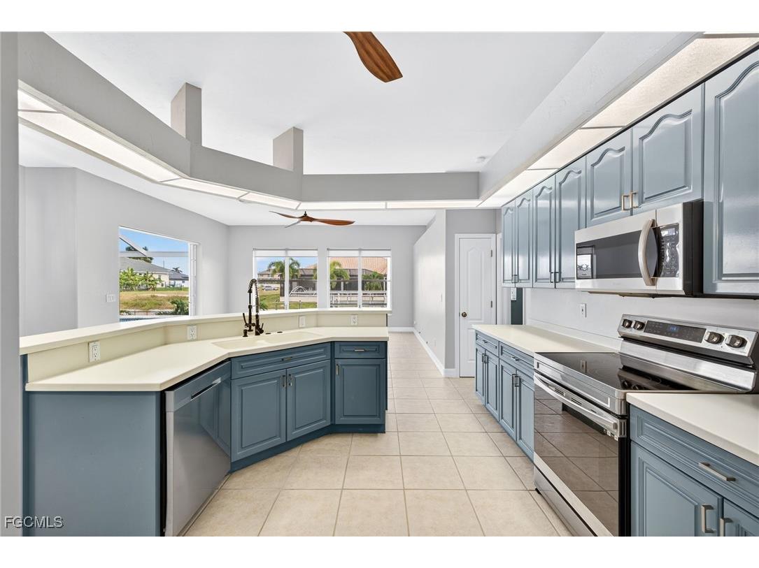 1909 SW 29th Terrace Cape Coral FL 33914 2025008881 image13