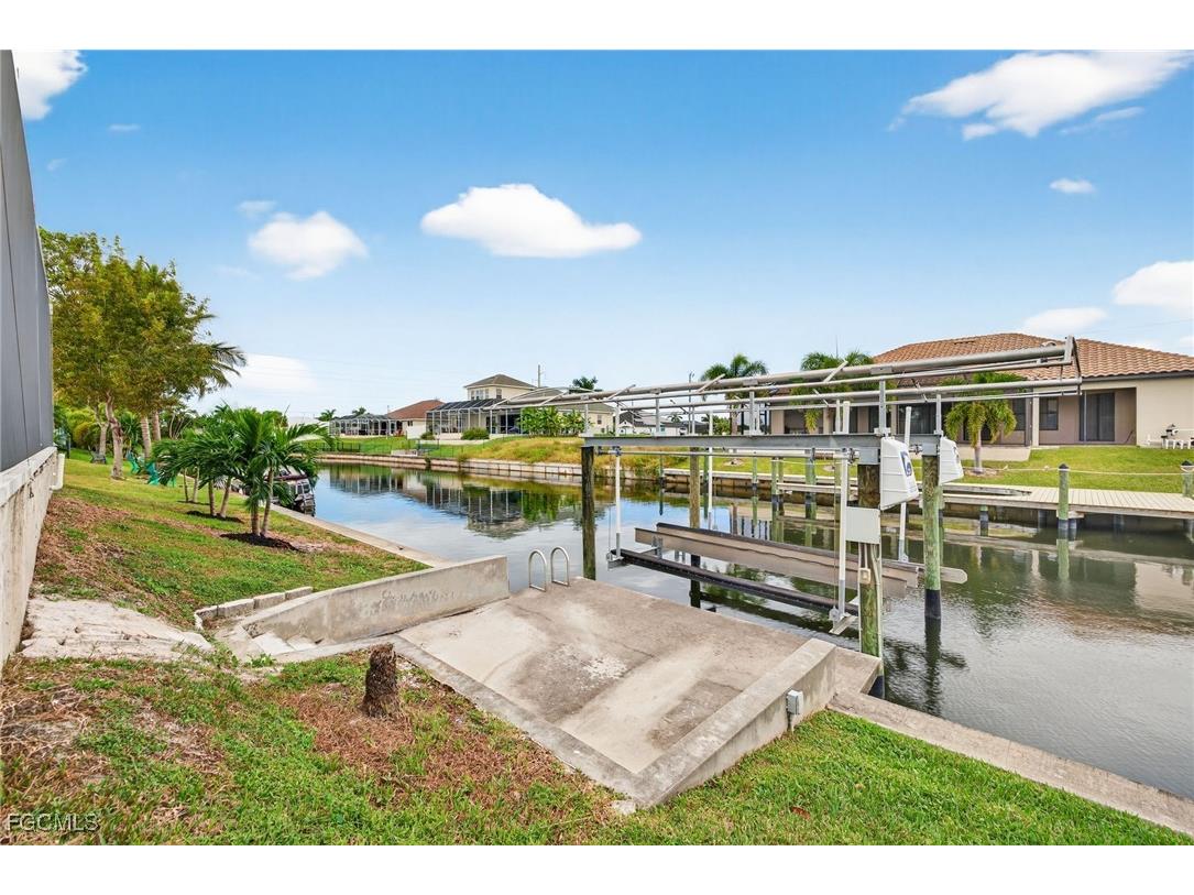 1909 SW 29th Terrace Cape Coral FL 33914 2025008881 image41