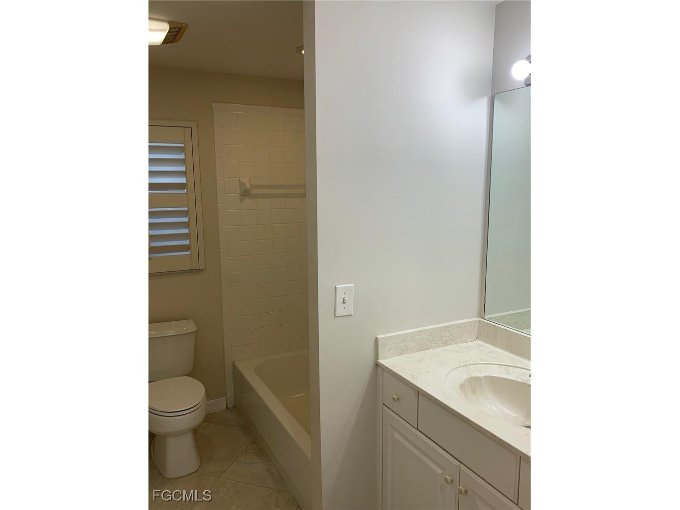 1909 W Crown Pointe Boulevard Naples FL 34112 2025015030 image14