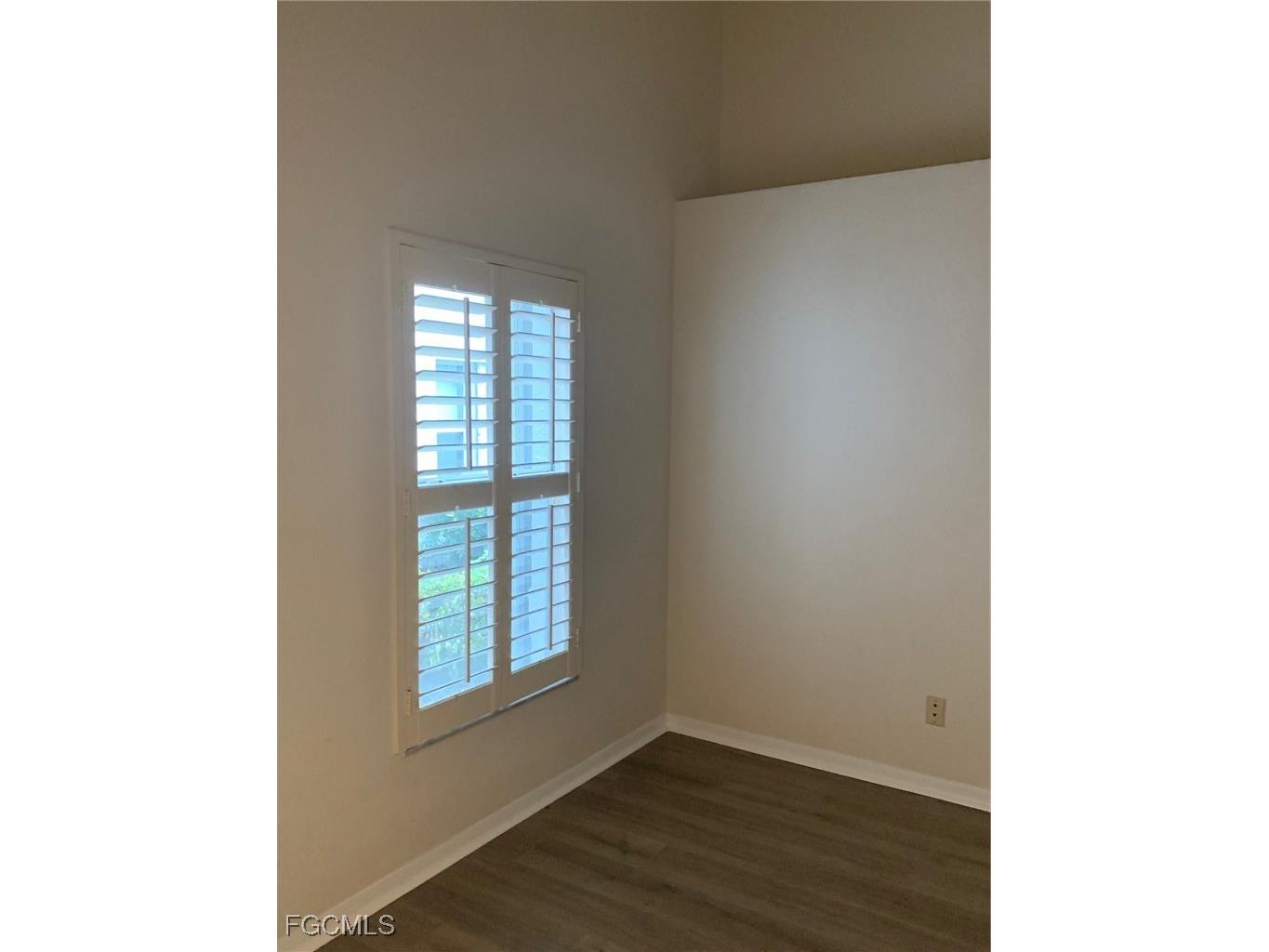 1909 W Crown Pointe Boulevard Naples FL 34112 2025015030 image16